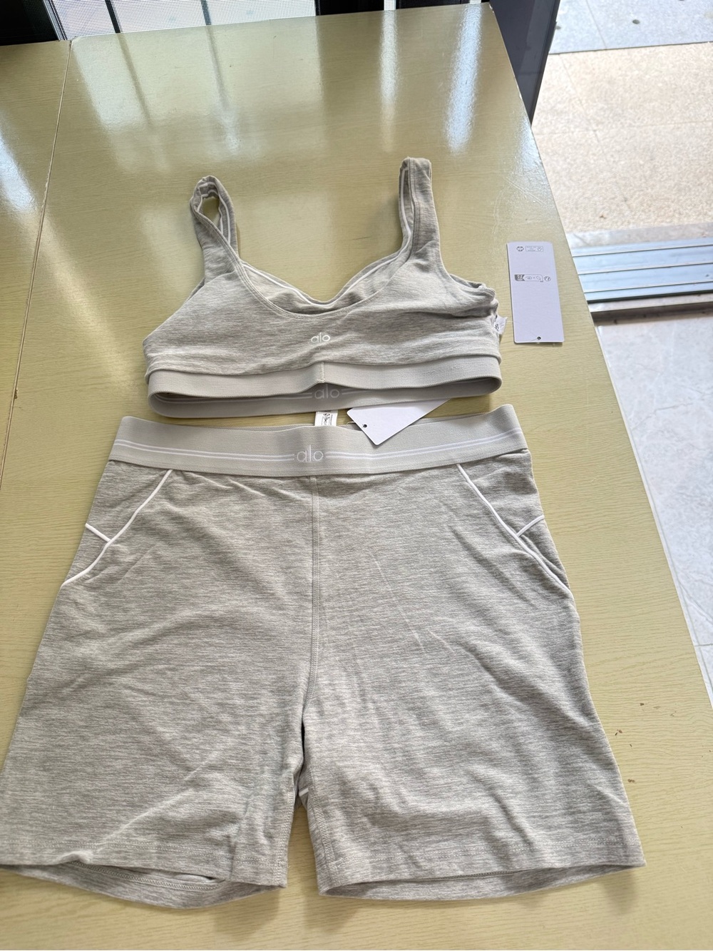 Alo Yoga Light Gray Seamless Cotton-Blend Bralette - Picture 6 of 6